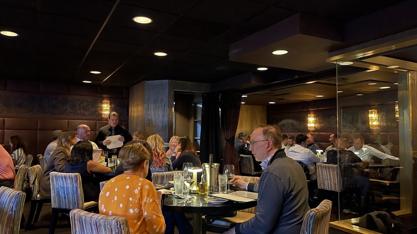 Restaurant dining room